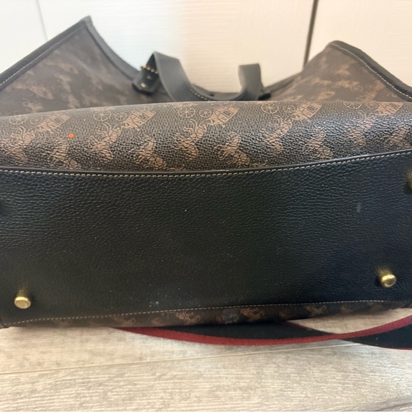 Brown Coach shoulder bag with tags - Picture 6 of 6